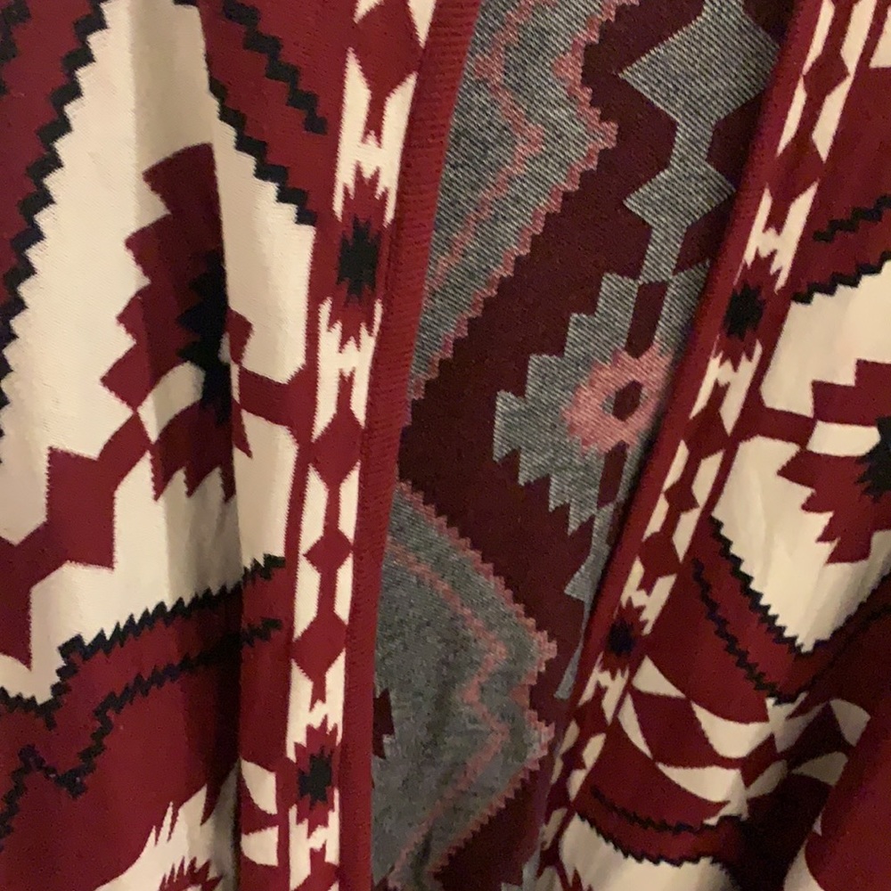 H&M Tribal Cardigan - Picture 2 of 3